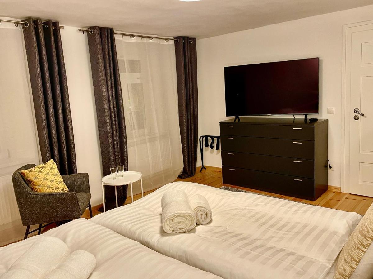 Voh Studio Mitten In Vohenstrauss, Smart-Tv, Parkplatz エクステリア 写真